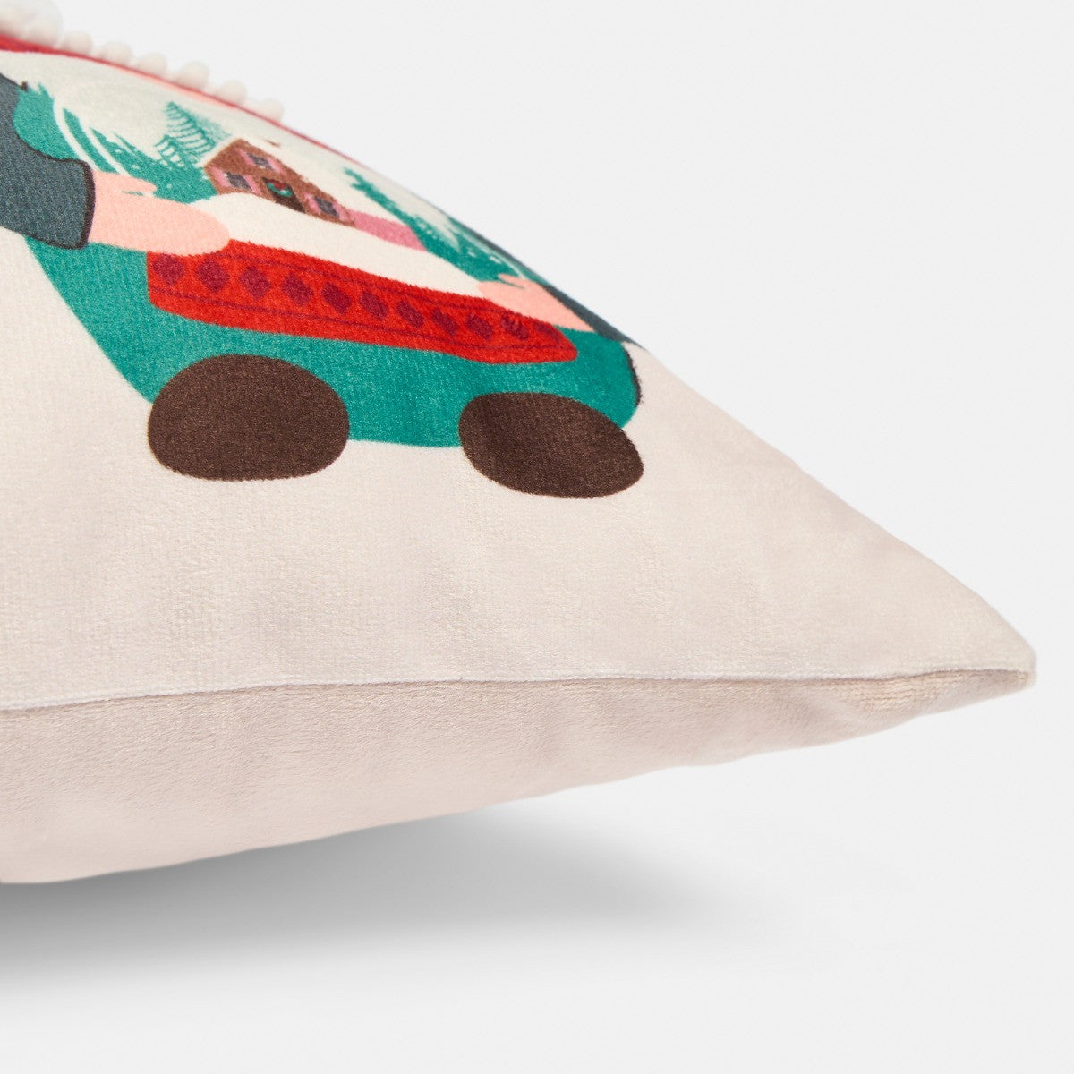 Traditional Christmas Gonk Cushion - Cream 🇬🇧