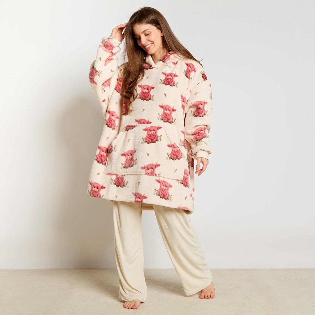 Harry The Highland Cow Hoodie Blanket - Cream 🇬🇧