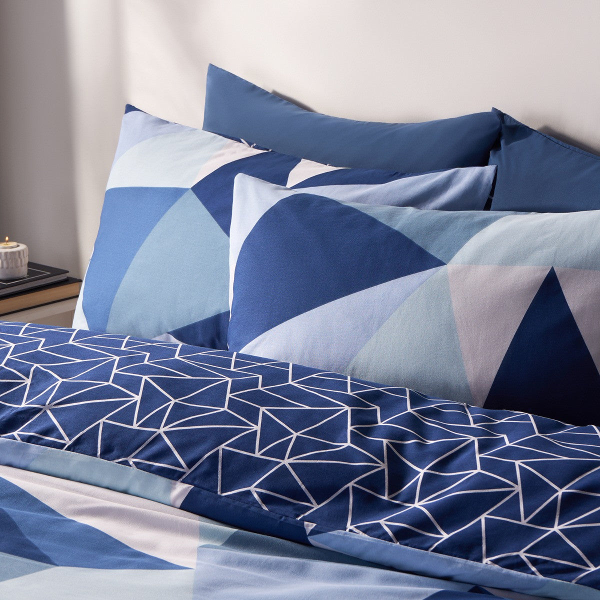 Shapes Duvet Cover Set - Navy 🇬🇧