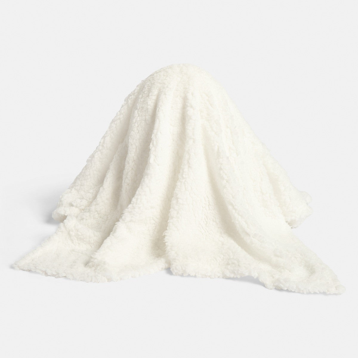 Gilbert The Ghost Cushion - Cream 🇬🇧