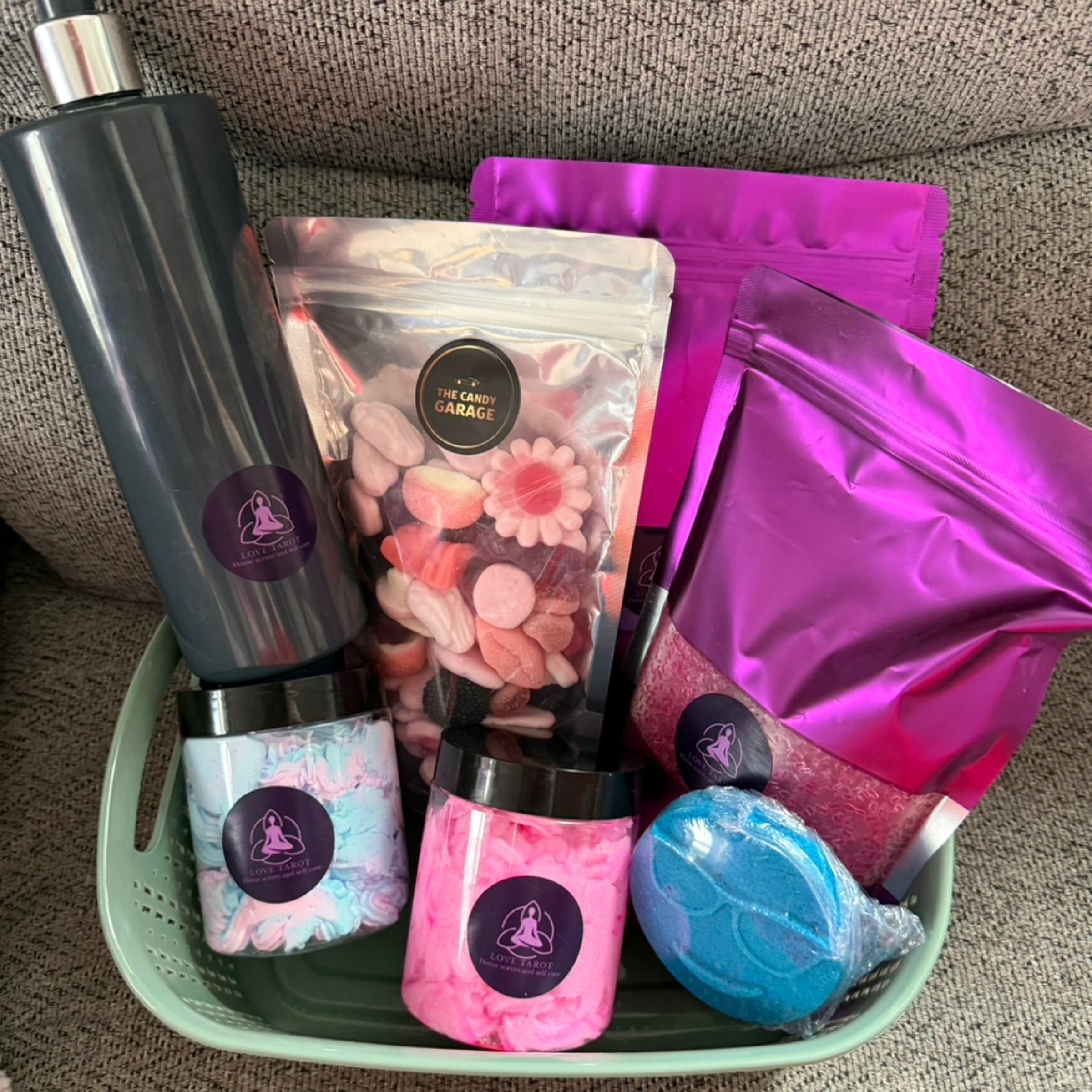 Deluxe pamper hamper 🇬🇧