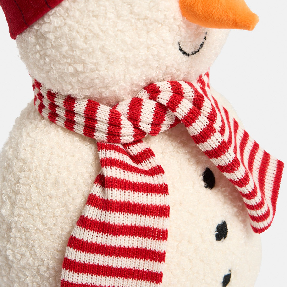 Snowy the Snowman Cushion - White 🇬🇧