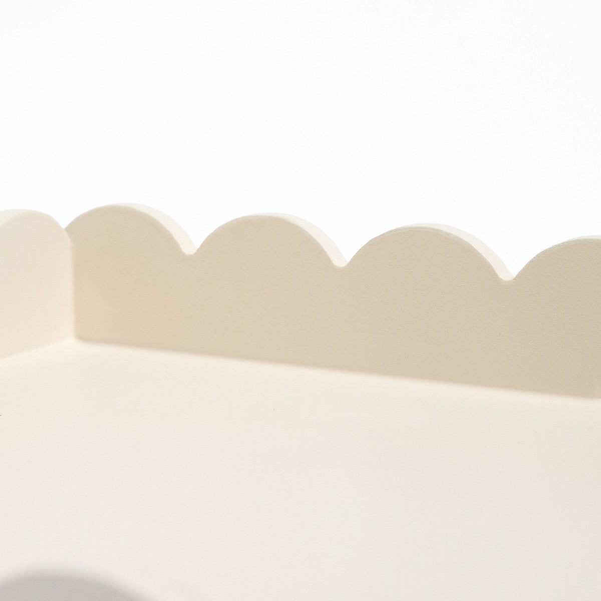 Rectangle Scallop Tray - Cream 🇬🇧