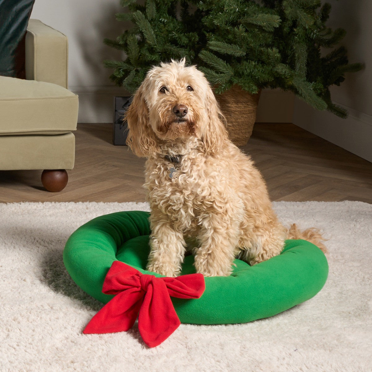 Christmas Bow Wreath Pet Bed - Green 🇬🇧