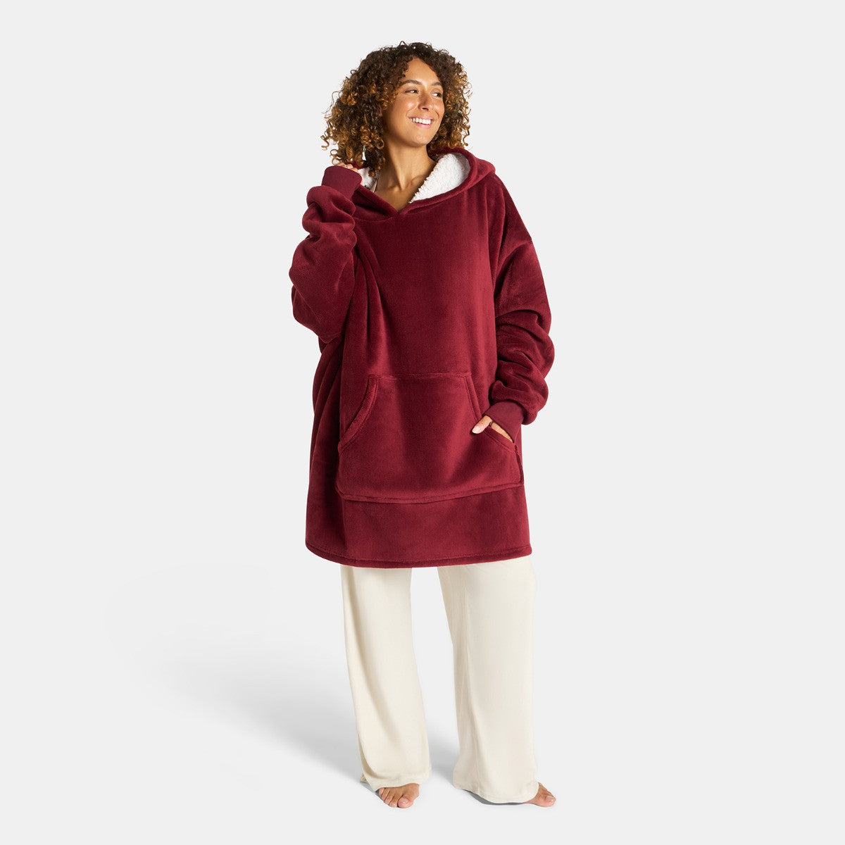 Supersoft Hoodie Blanket, Adults - Burgundy 🇬🇧