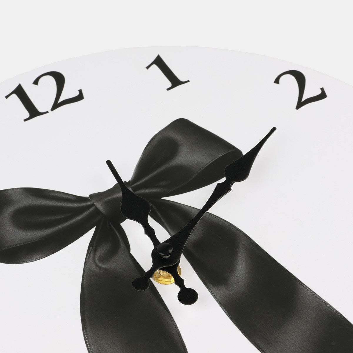 Bow Print Wall Clock - White/Pink 🇬🇧
