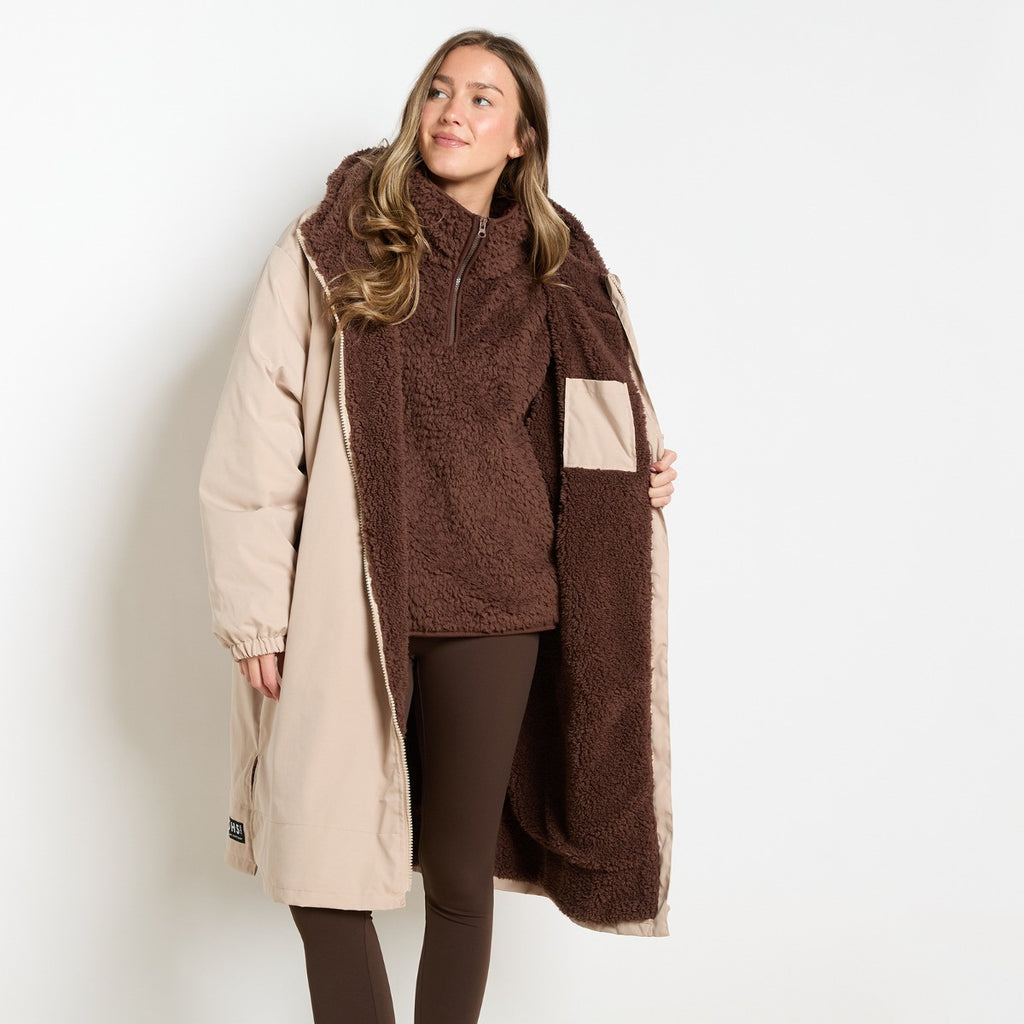 Adults Water Resistant Sherpa Drying Robe - Beige 🇬🇧