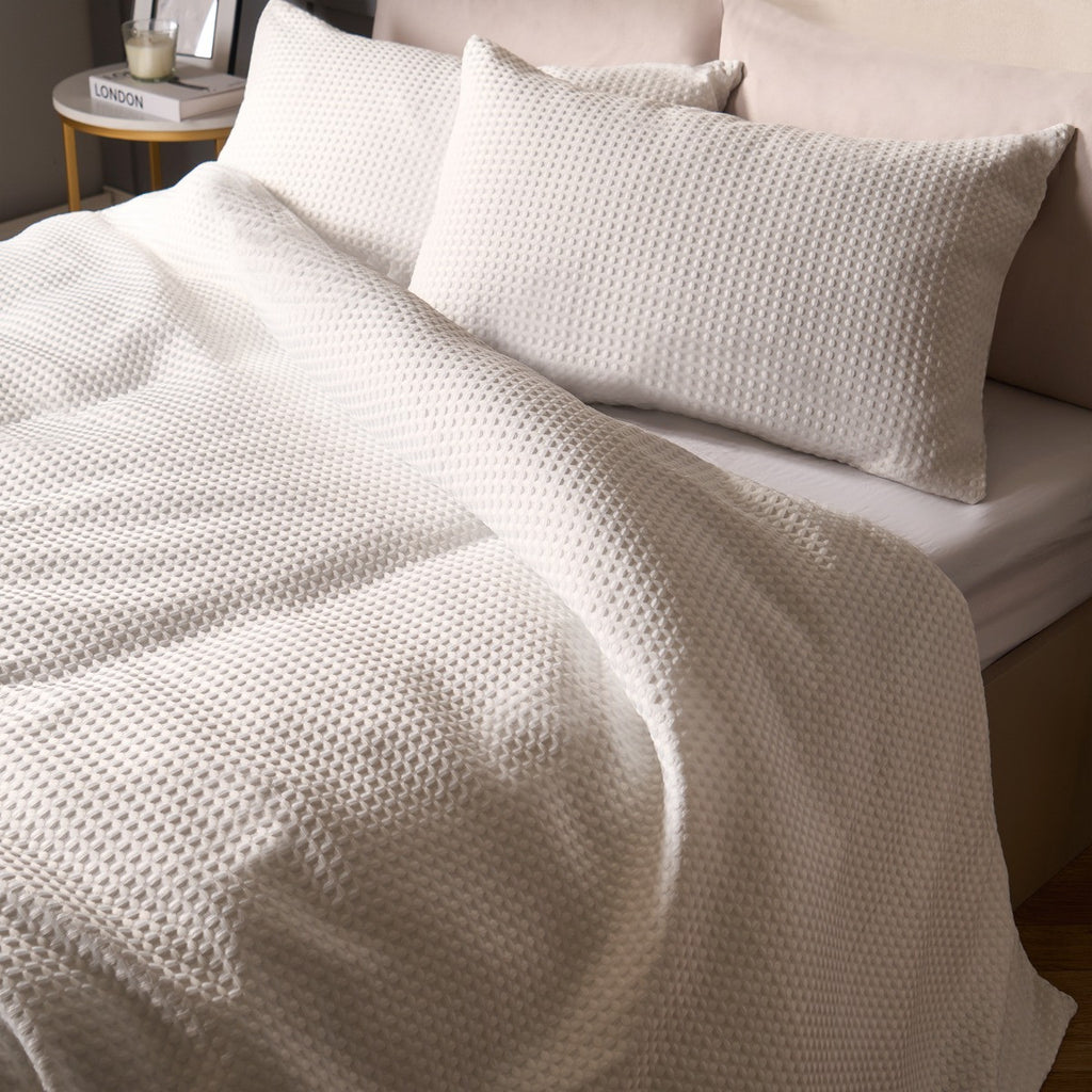 Waffle Textured Luxury Duvet Cover Set - White 🇬🇧
