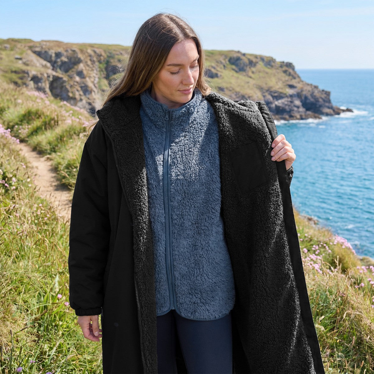 Adults Water Resistant Sherpa Drying Robe - Black 🇬🇧