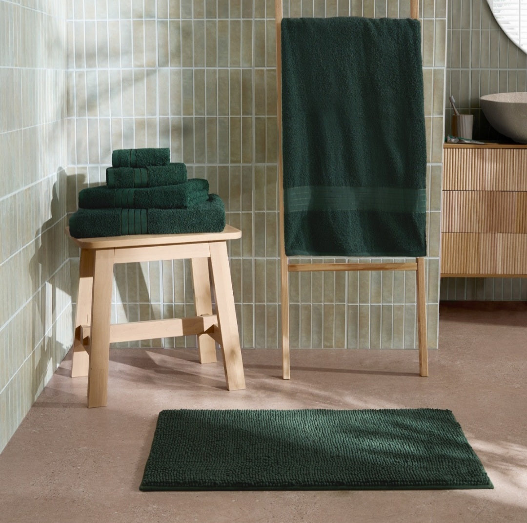 Brentfords 100% Cotton Bath Towel 🇬🇧