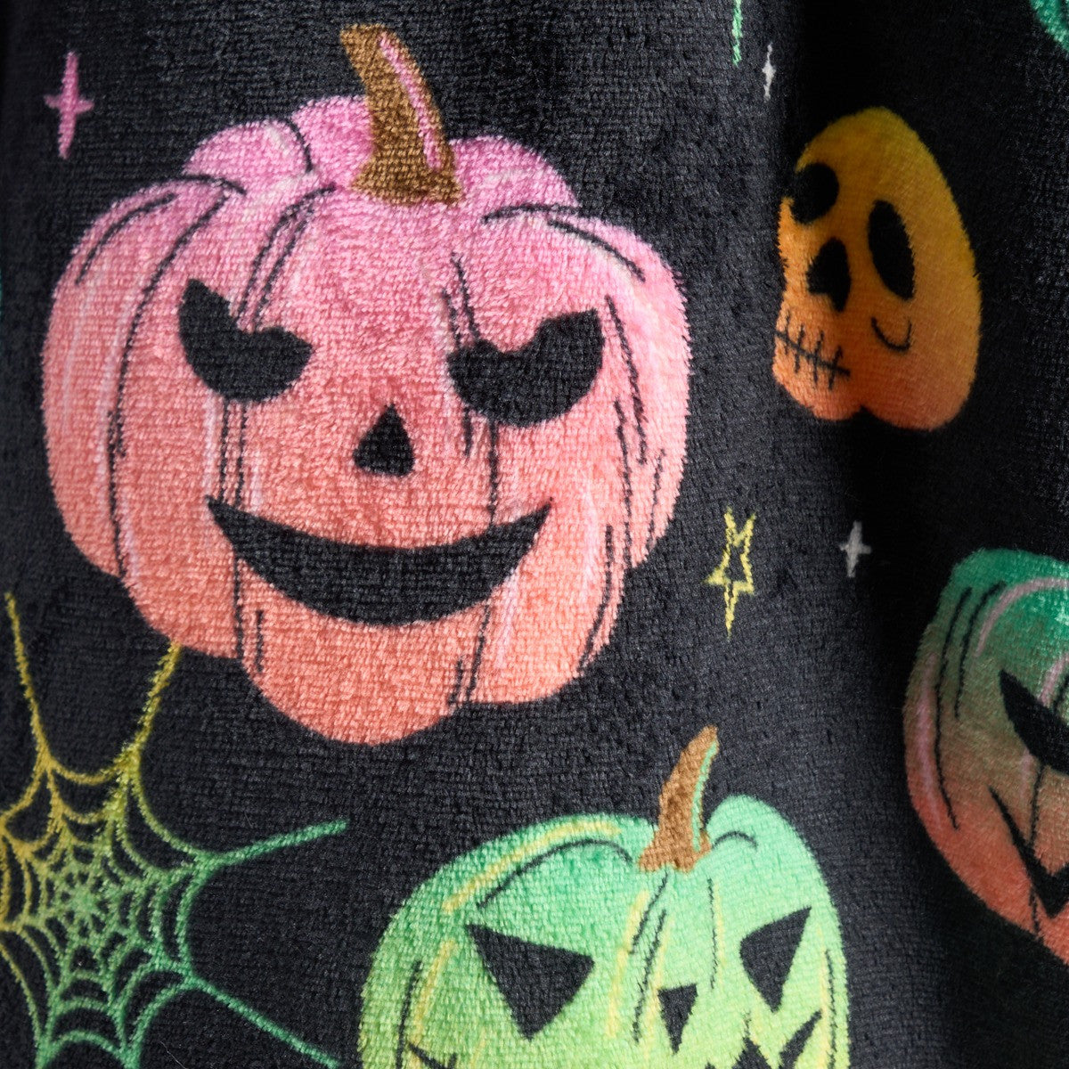 Kids Neon Halloween Print Hoodie Blanket - Black 🇬🇧