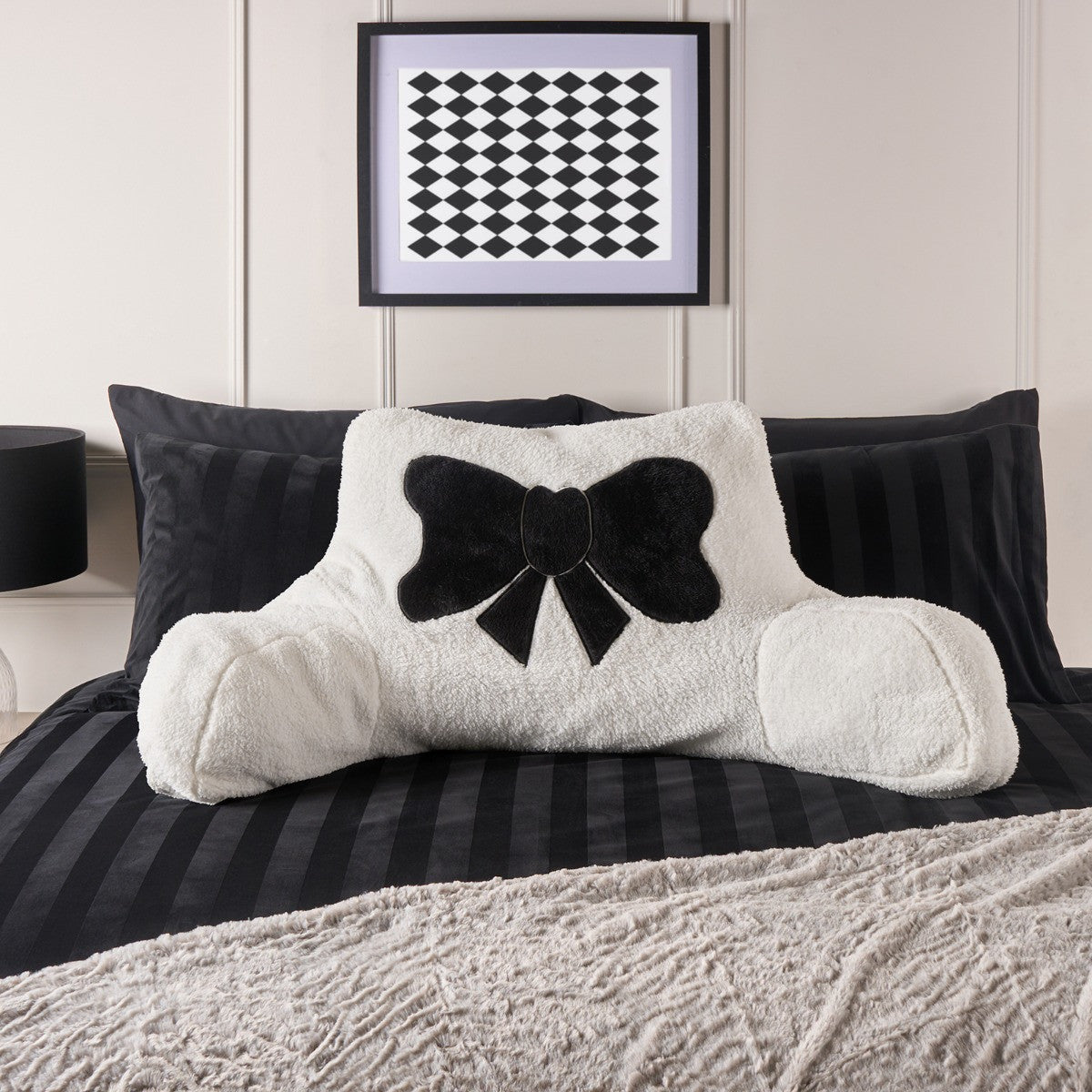 Bow Embroidered Teddy Cuddle Cushion 🇬🇧