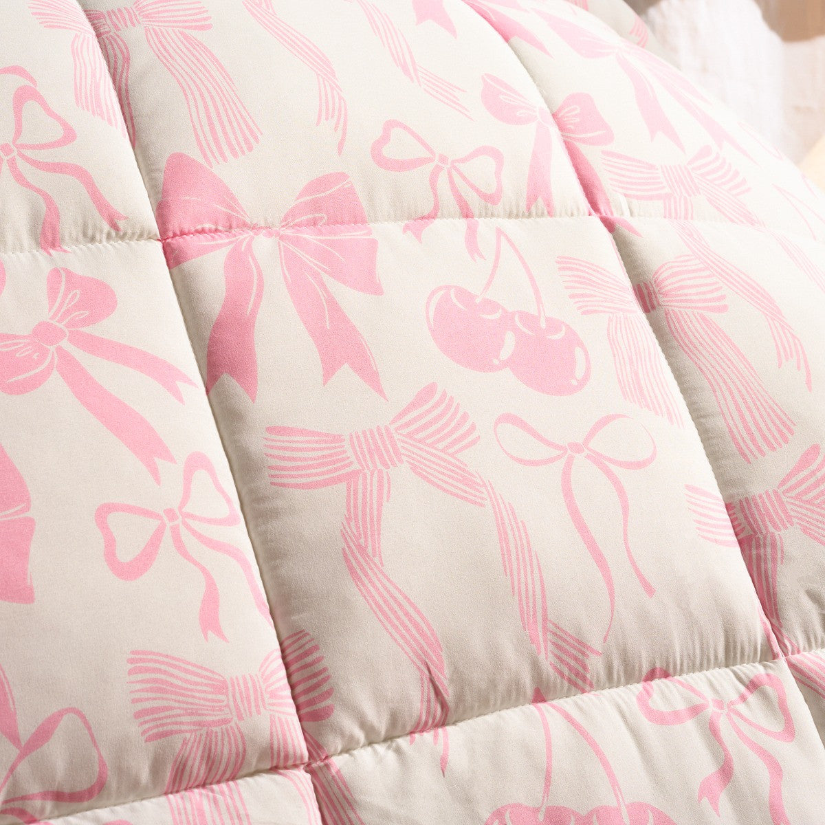 Bow Print Frill Edge Coverless 7.5 Tog Duvet Set - Pink 🇬🇧