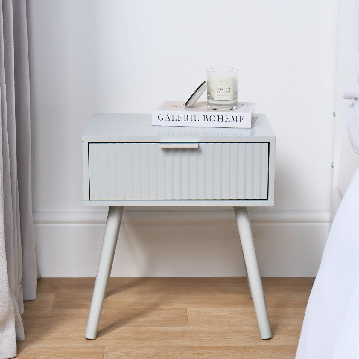 Venice Ribbed Bedside Table - Grey 🇬🇧