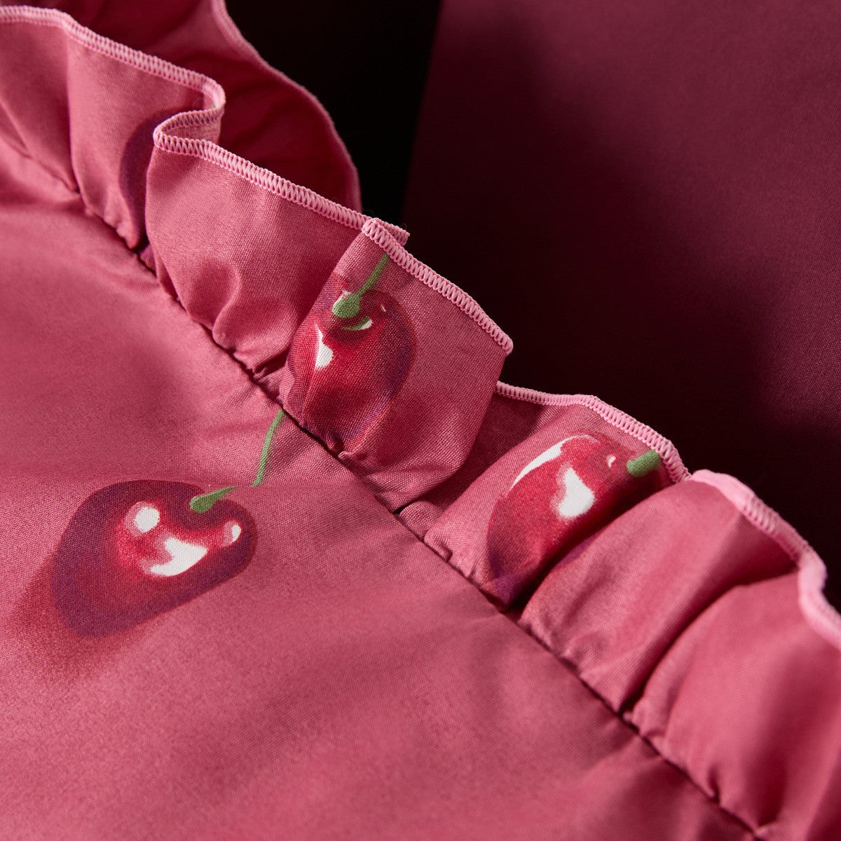 Cherry Printed Frill Edge Duvet Cover Set - Burgundy/Plum 🇬🇧
