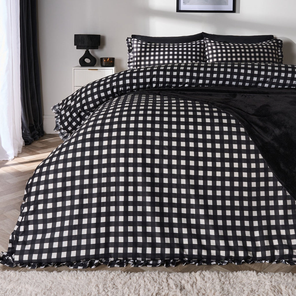 Gingham Frill Duvet Cover Set - Monochrome 🇬🇧