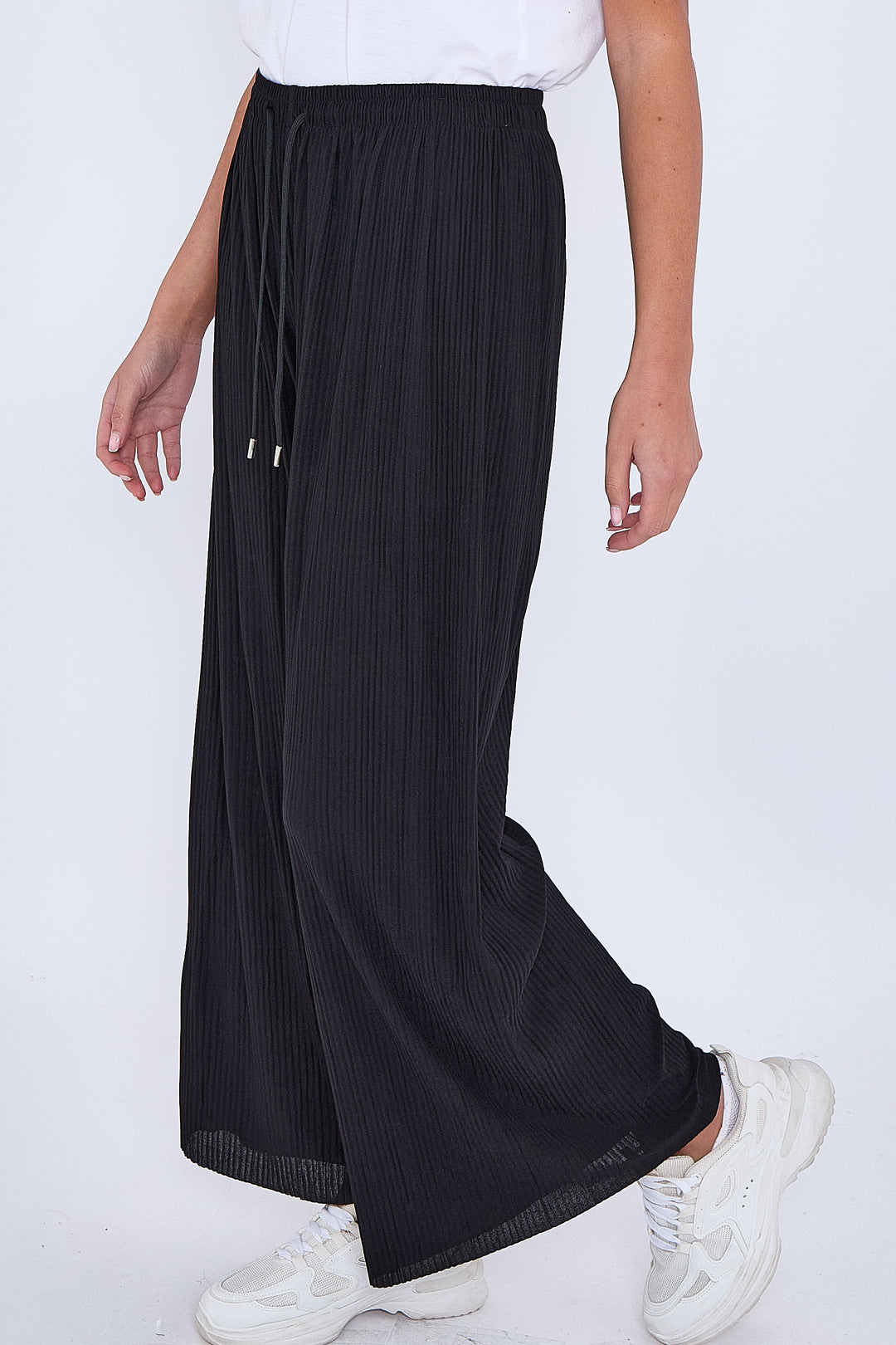 Pleated Trousers 🇬🇧