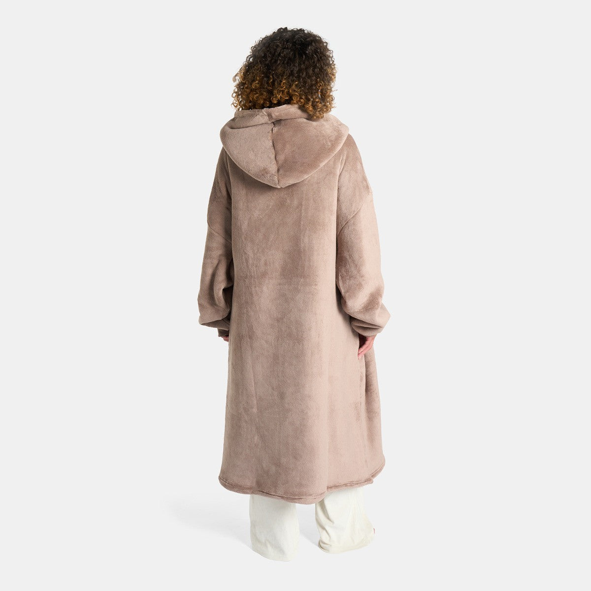 Adults Extra-Long Sherpa Hoodie Blanket - Mink 🇬🇧