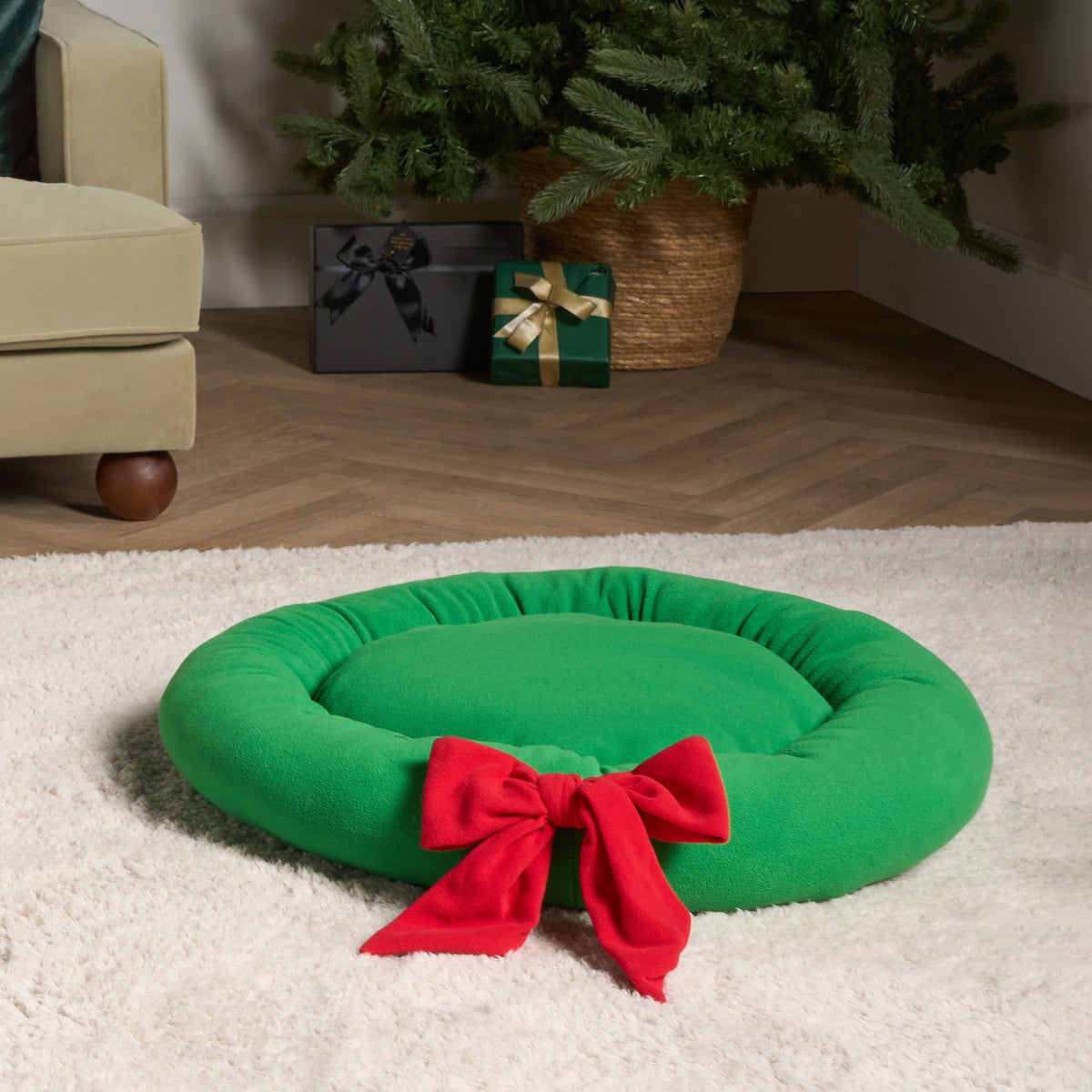 Christmas Bow Wreath Pet Bed - Green 🇬🇧