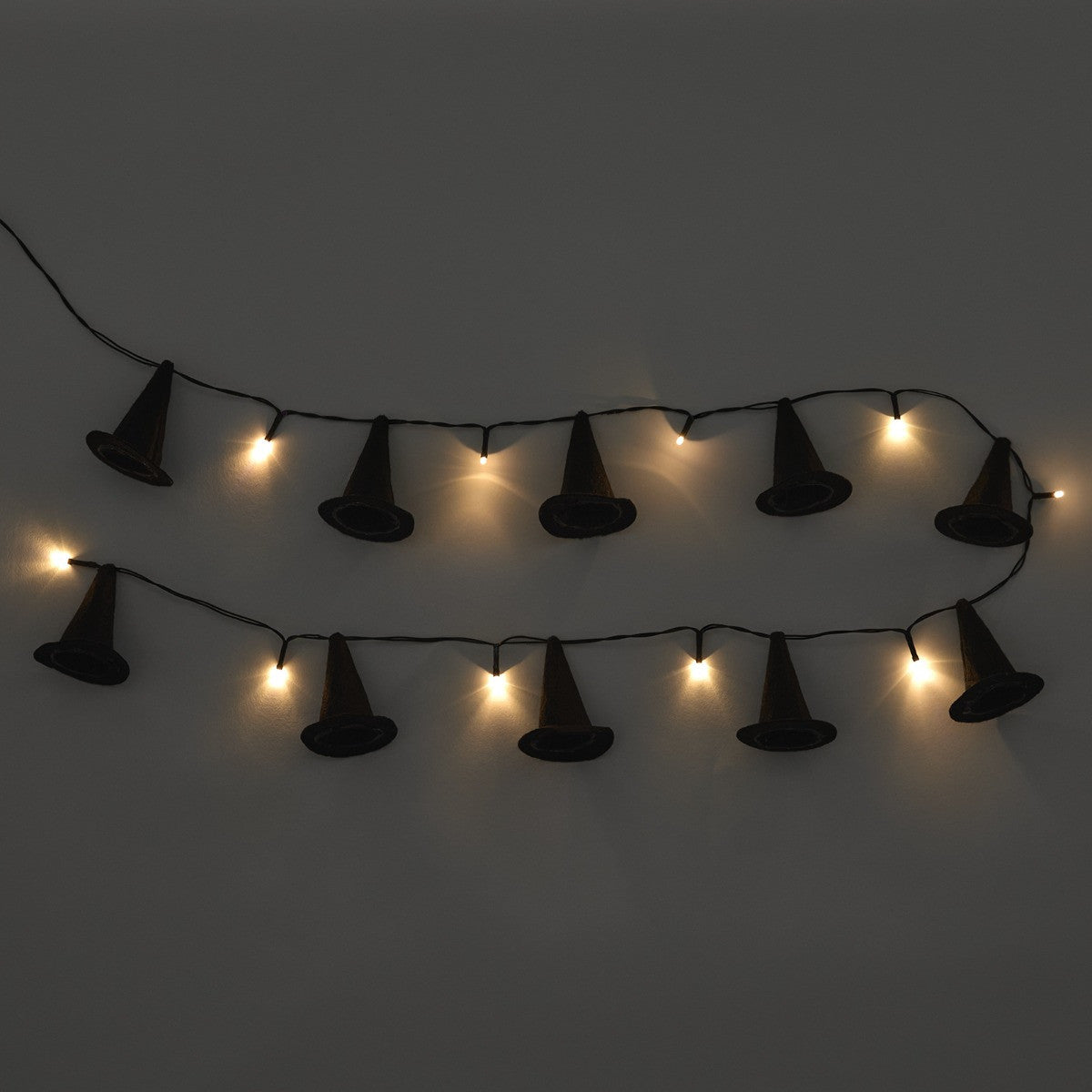 10 Pack Witch's Hat String Lights - Black 🇬🇧