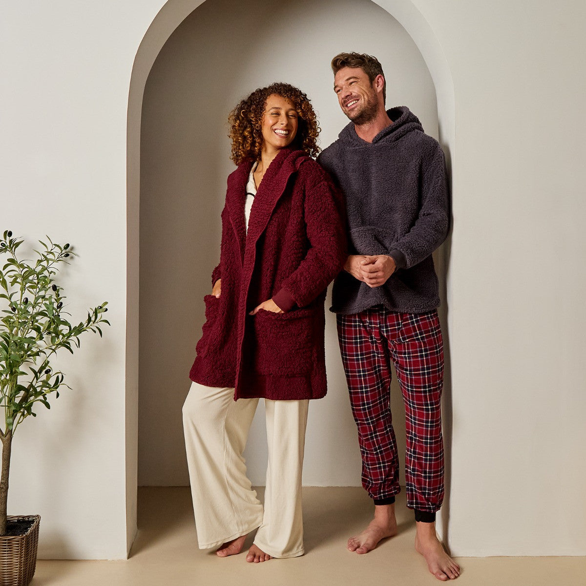 Men's Teddy Hoodie Check Pyjama Set - Burgundy 🇬🇧