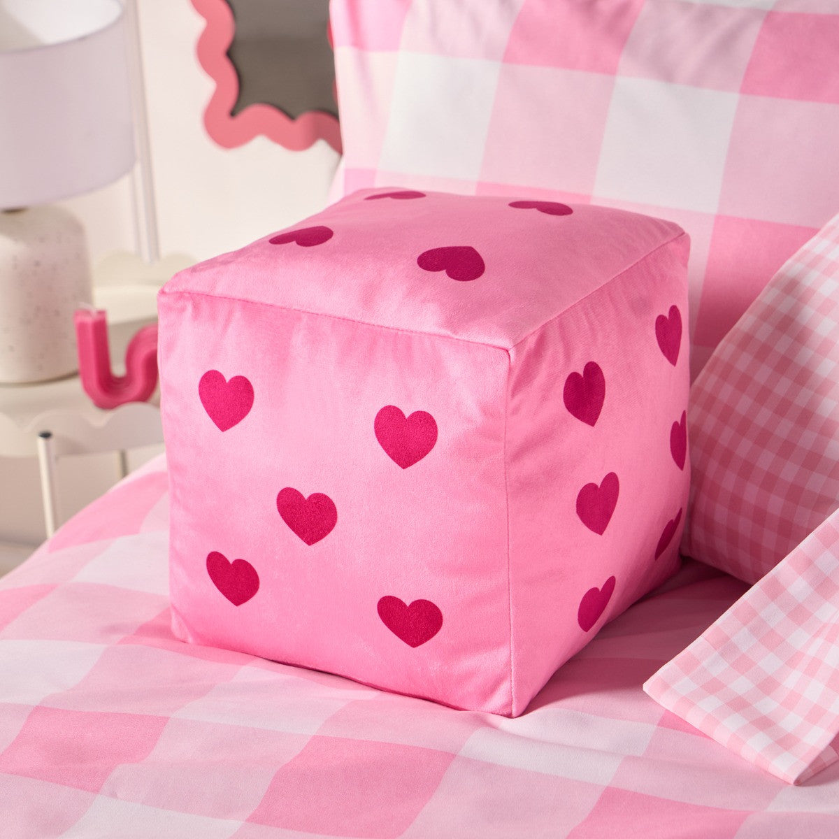 Heart Print Dice Cushion - Pink 🇬🇧