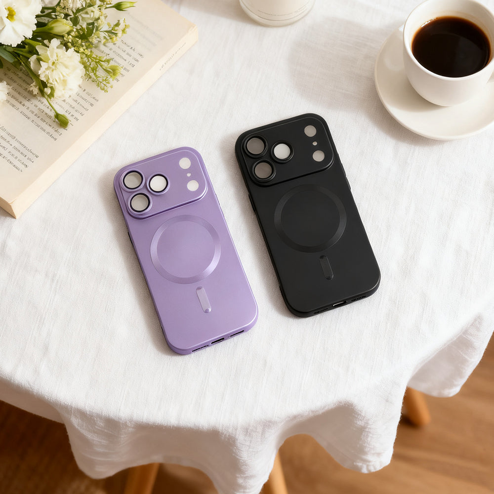 iPhone 17 Pro Max Case Shockproof Magnetic Silicone Case for Apple-Black 🇬🇧