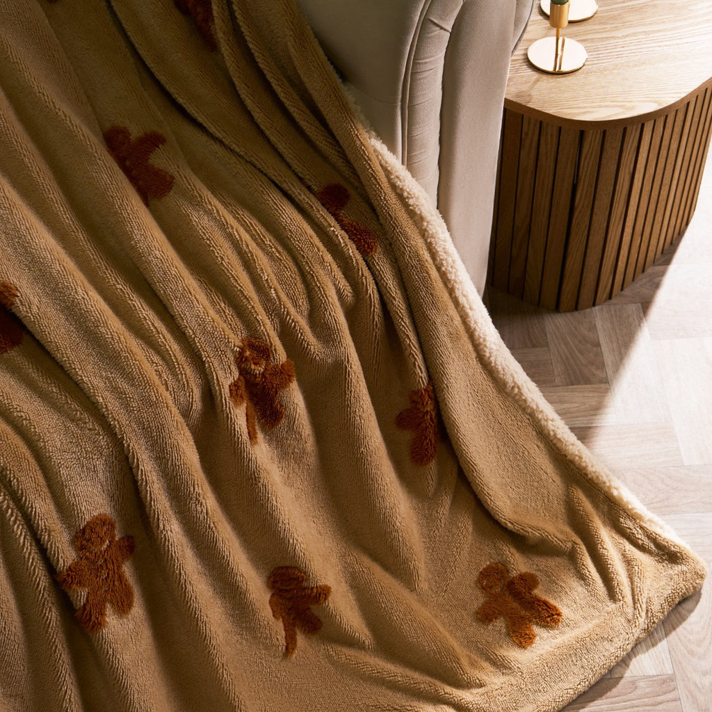 Tufted Gingerbread Fleece Throw - Beige 🇬🇧
