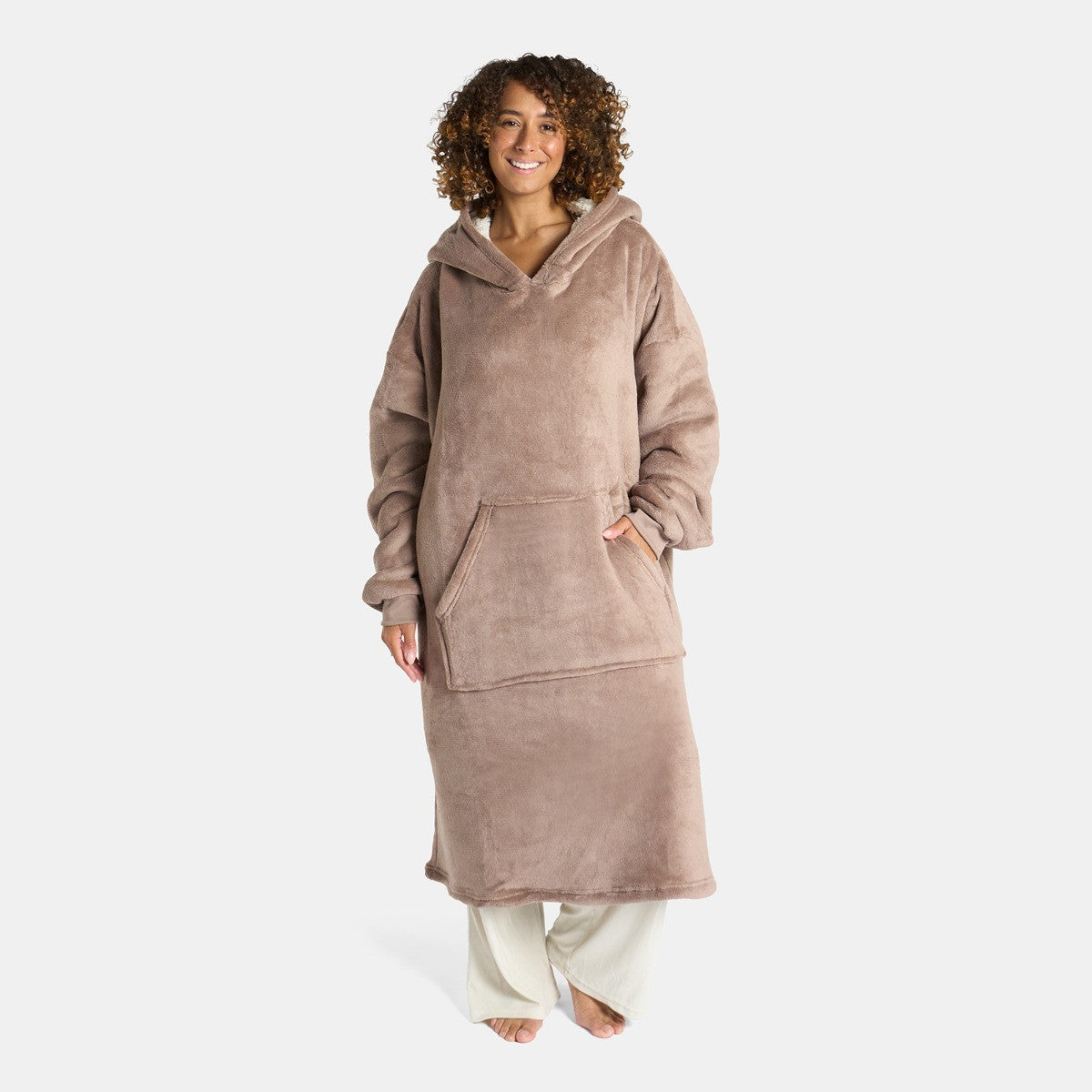 Adults Extra-Long Sherpa Hoodie Blanket - Mink 🇬🇧