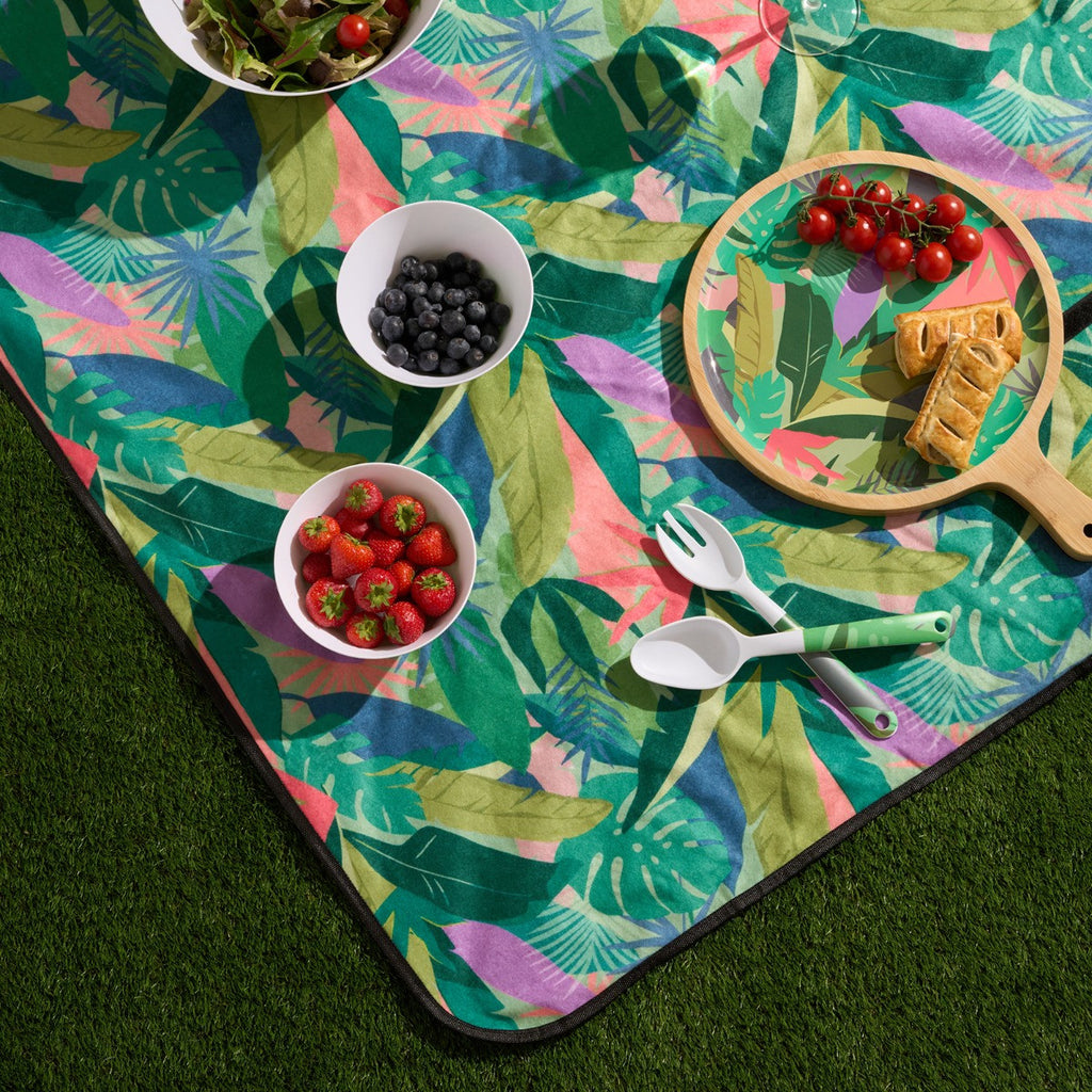 Fruit Print Picnic Blanket 🇬🇧