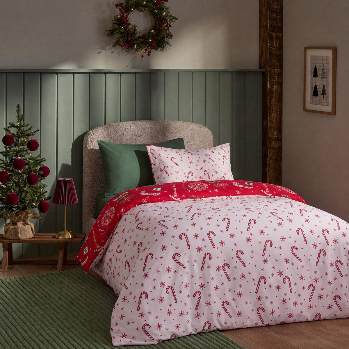 Santa Stop Here Slogan Reversible Duvet Cover Set, Red/White - Single 🇬🇧
