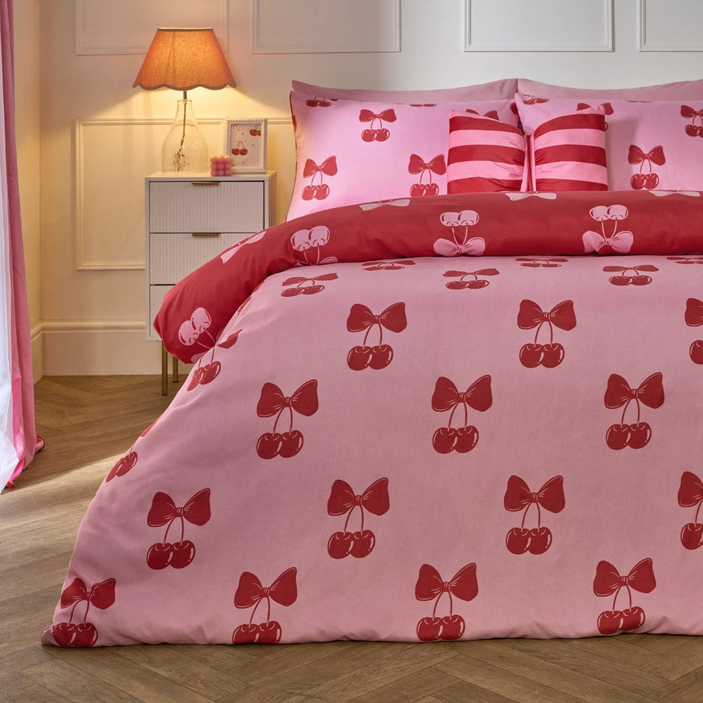 Cherry Bow Print Reversible Duvet Cover Set - Pink/Red 🇬🇧