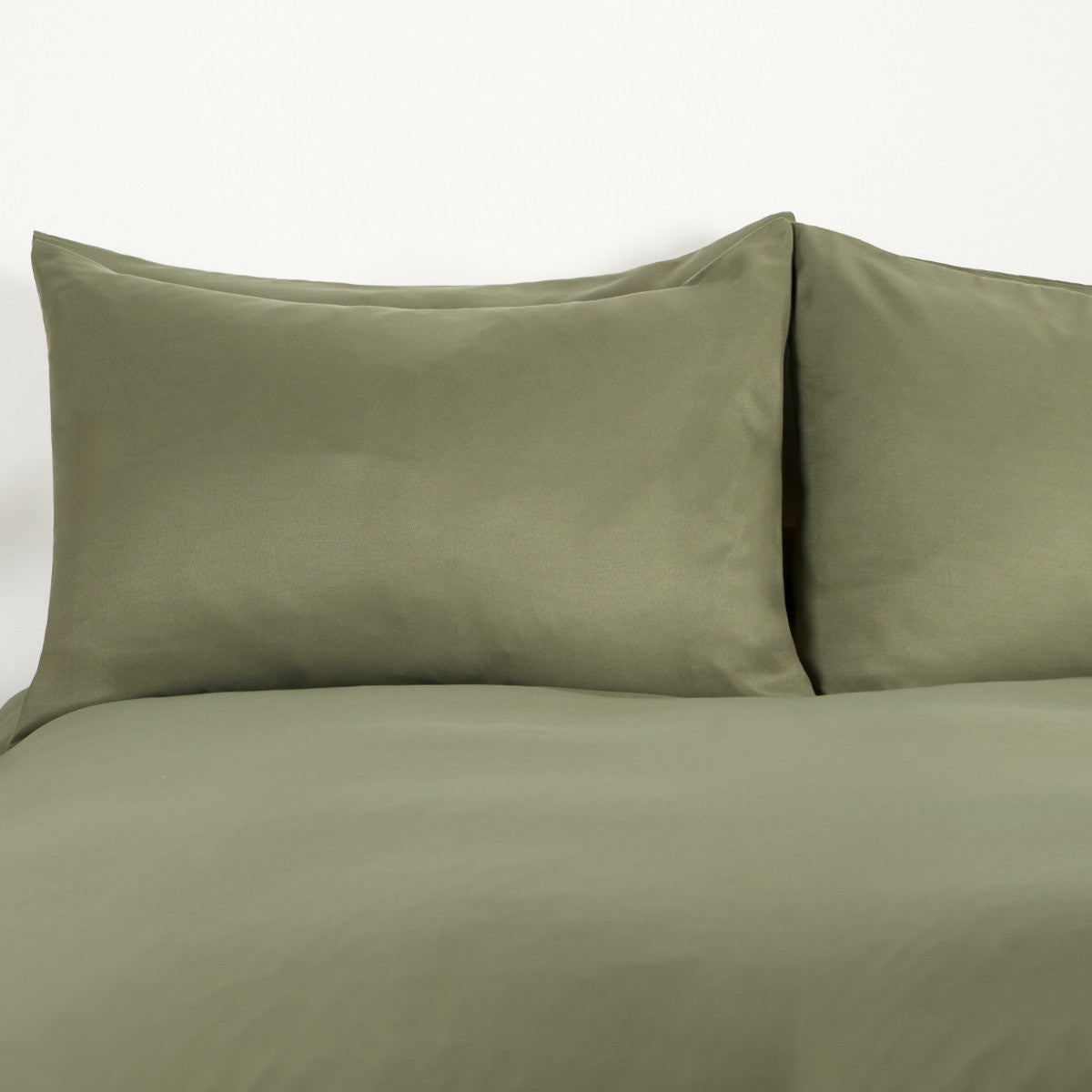 2 Pack Plain Dyed Housewife Pillowcases 🇬🇧