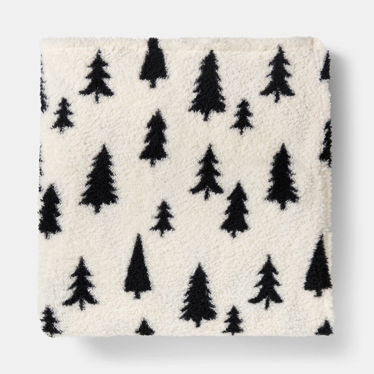 Christmas Tree Print Teddy Throw - Monochrome 🇬🇧