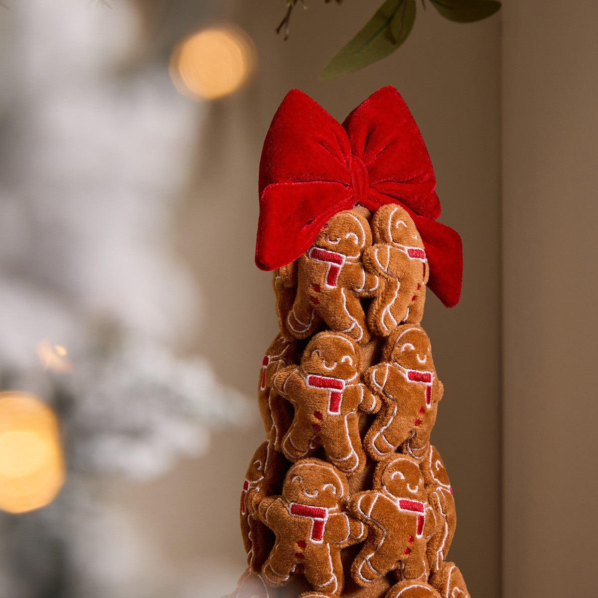 Gingerbread Tree Cone, Brown - 36cm 🇬🇧