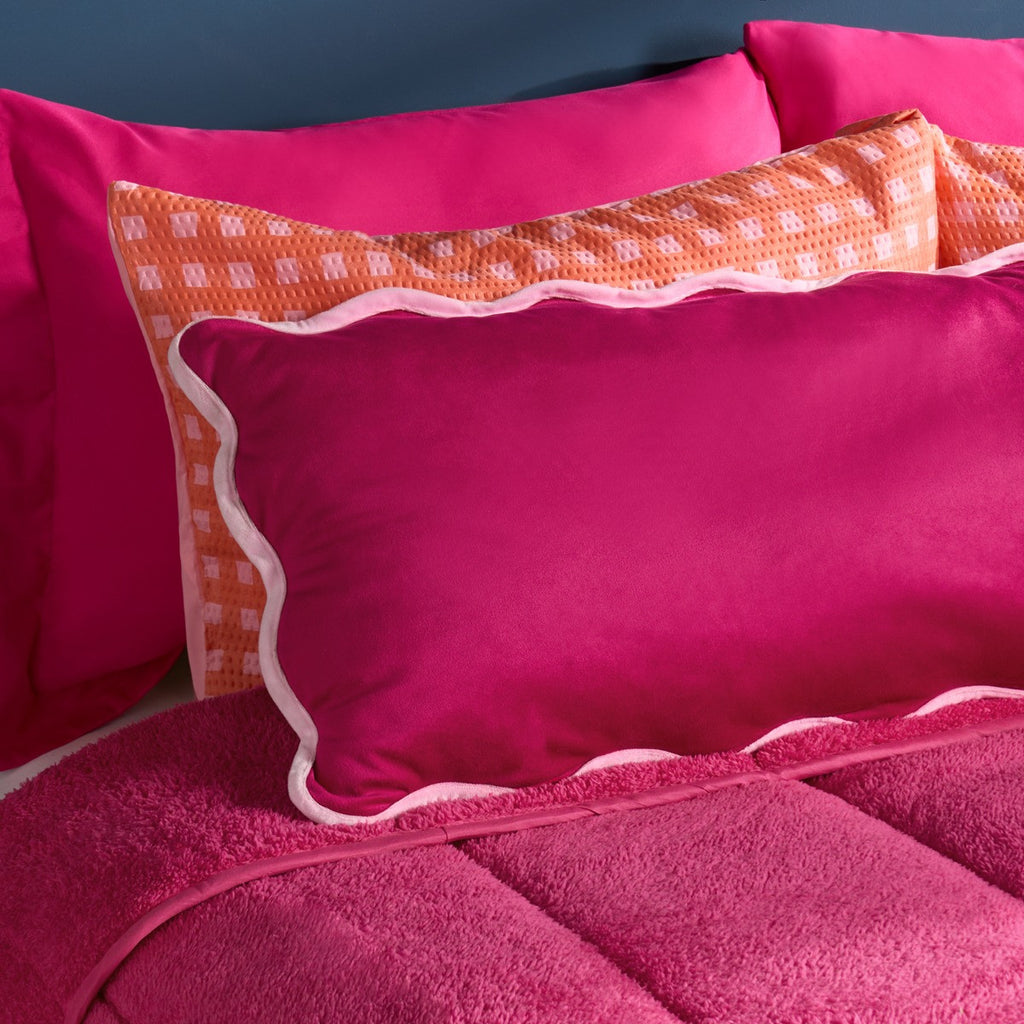 Scallop Piped Edge Bolster Pillow - Burgundy/Pink 🇬🇧