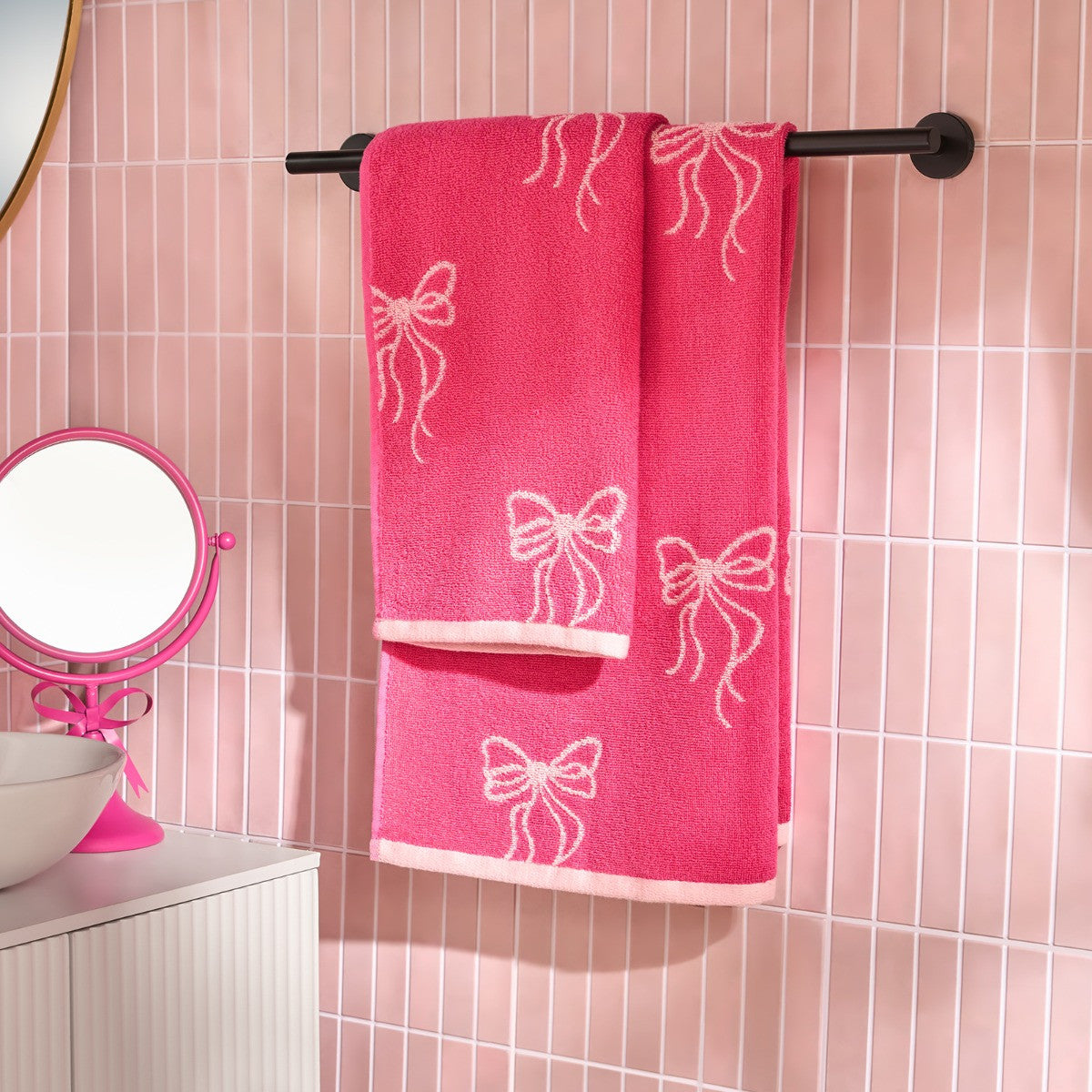 100% Cotton Bows Towel - Hot Pink 🇬🇧