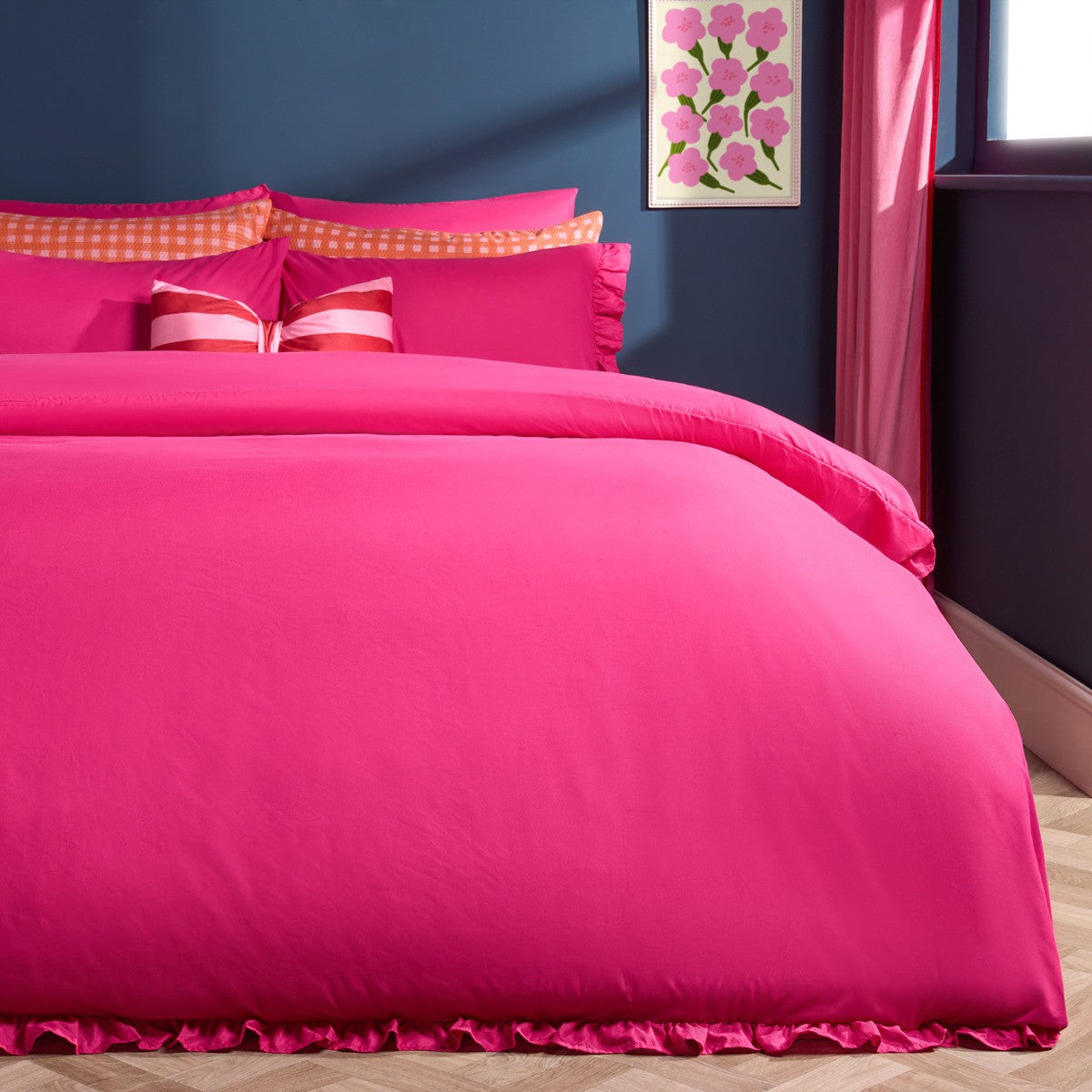 Frill Edge Duvet Cover Set - Hot Pink 🇬🇧