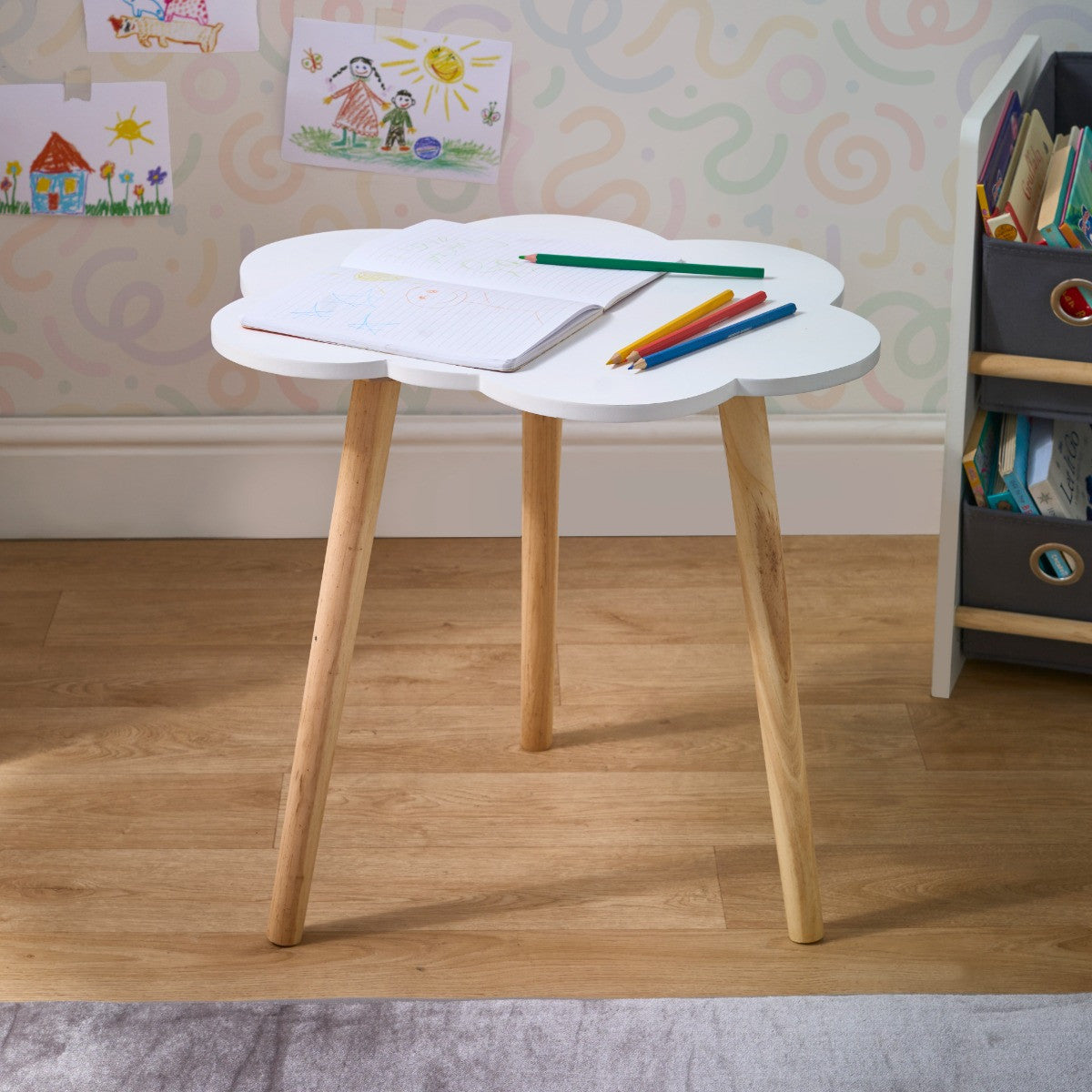 Cloud Shape Side Table - White 🇬🇧