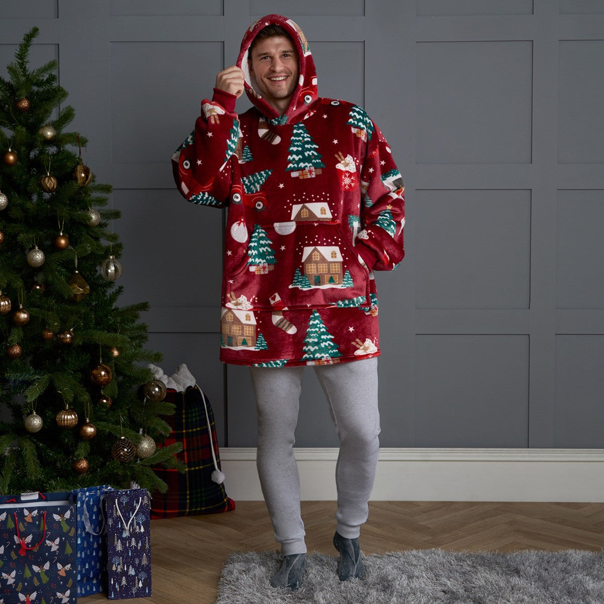 Adults Home For Christmas Print Hoodie Blanket - Burgundy 🇬🇧
