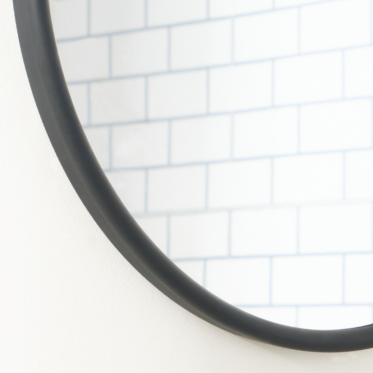 Round Mirror - Black 🇬🇧