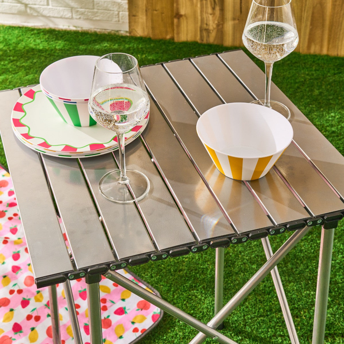 Foldable Camping Table - Grey 🇬🇧