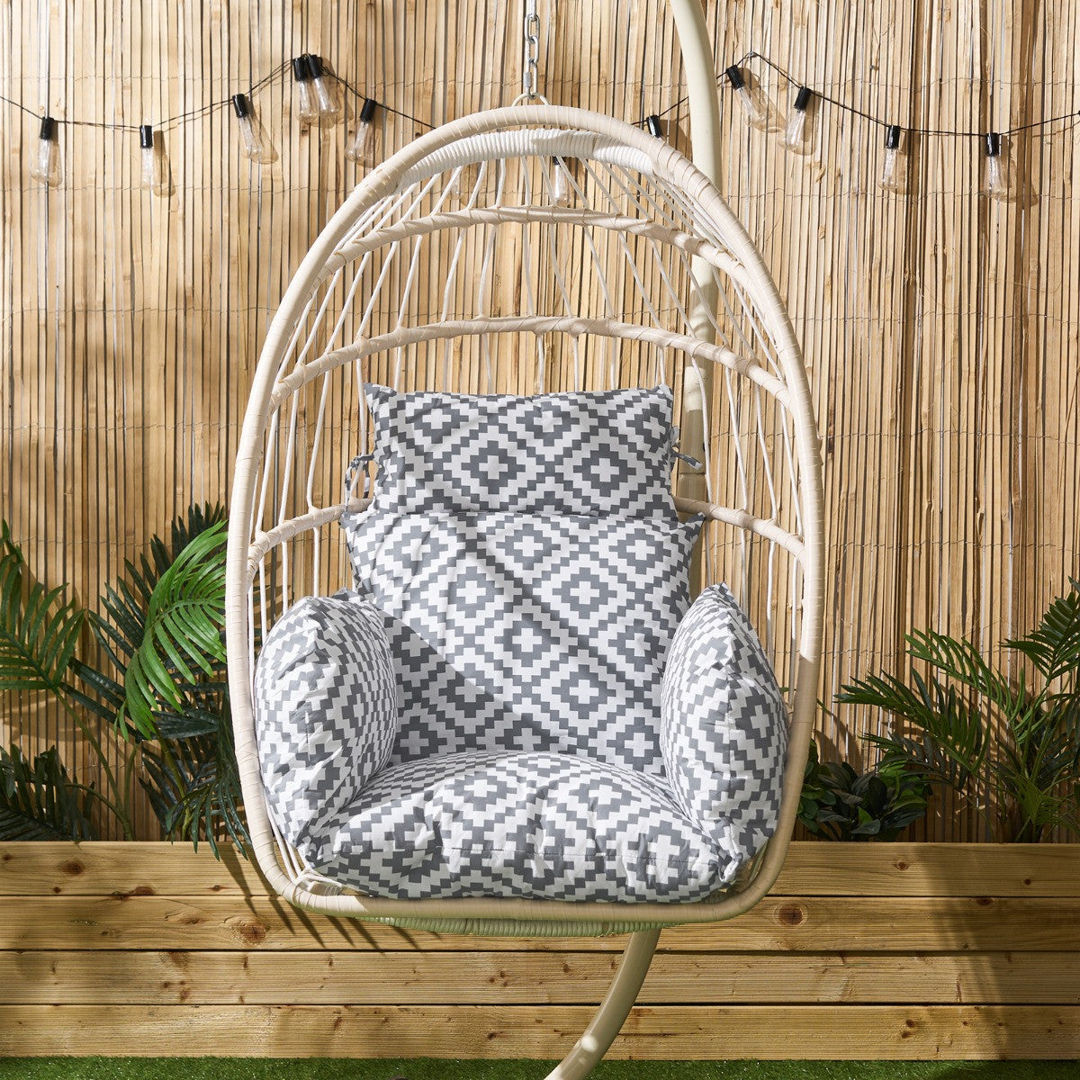 Egg Chair Cushion 🇬🇧