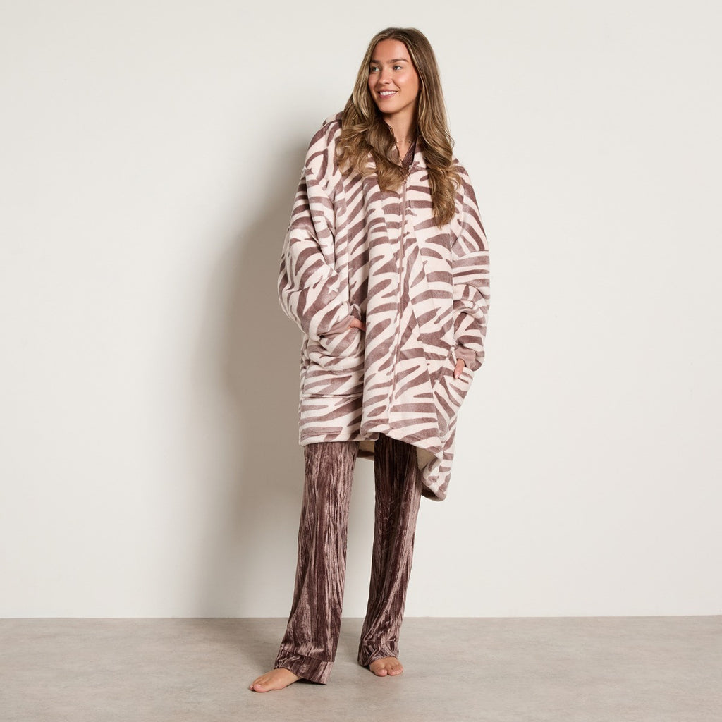 Zebra Print Zipper Hoodie Blanket - Beige 🇬🇧