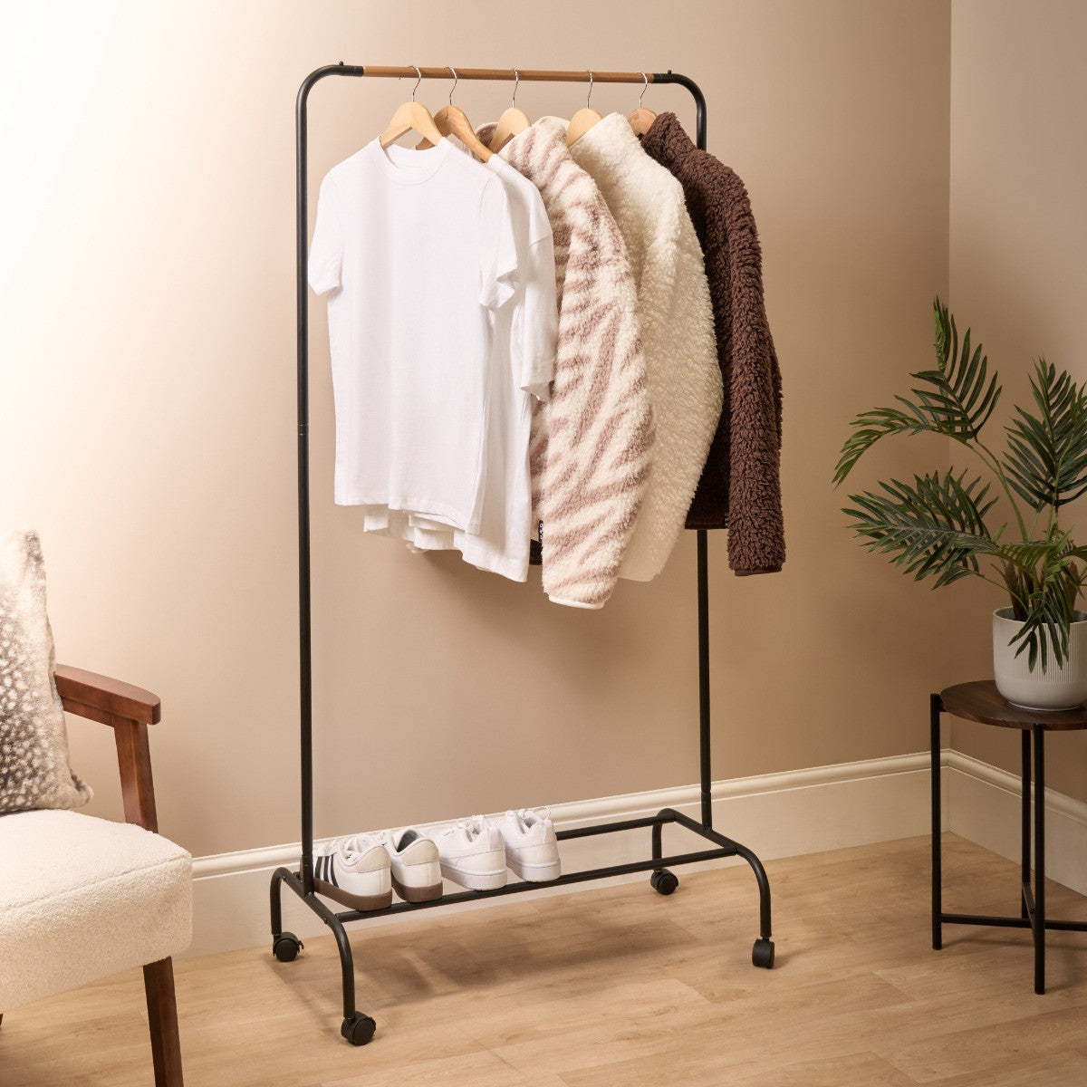 Heavy Duty Clothes Rail With Rack - Black/Wood 🇬🇧