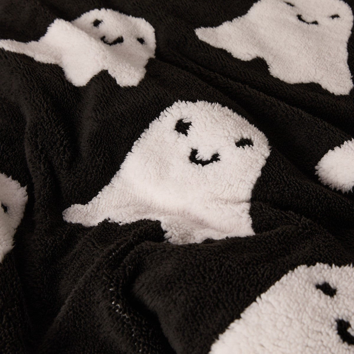 Tufted Ghost Teddy Duvet Set - Black 🇬🇧