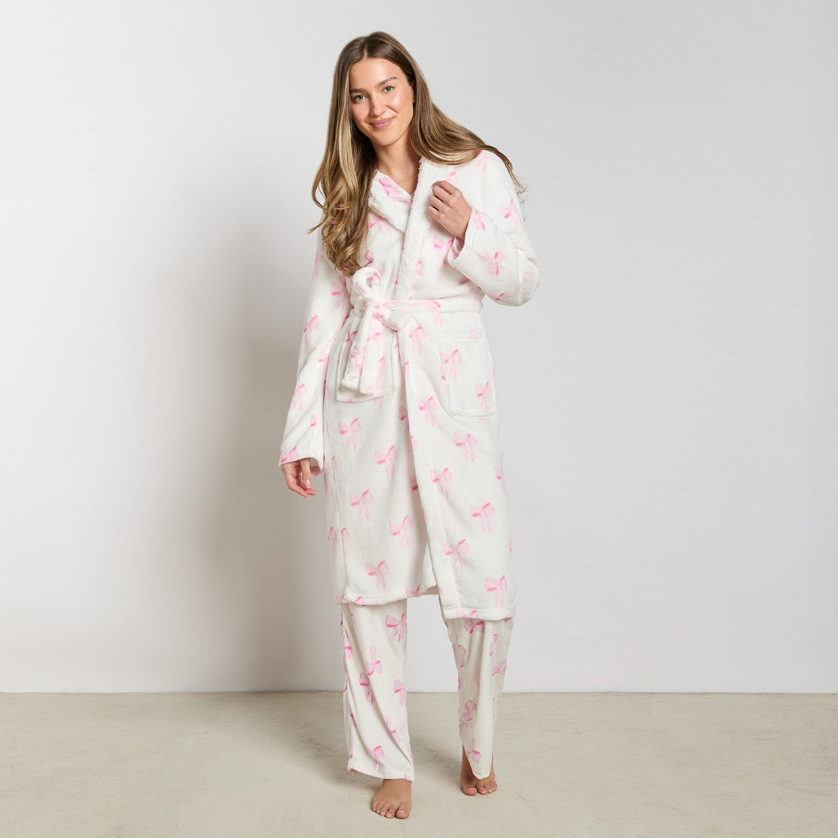 Bow Print Dressing Gown, Adults 🇬🇧