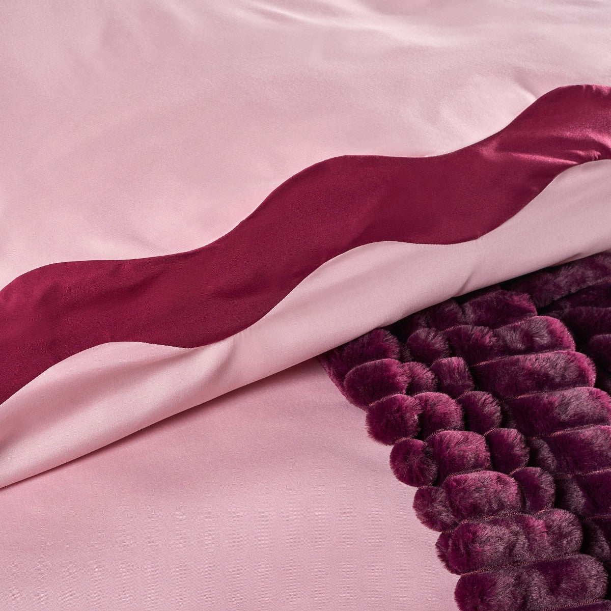 Scallop Edge Duvet Cover Set - Blush/Burgundy 🇬🇧