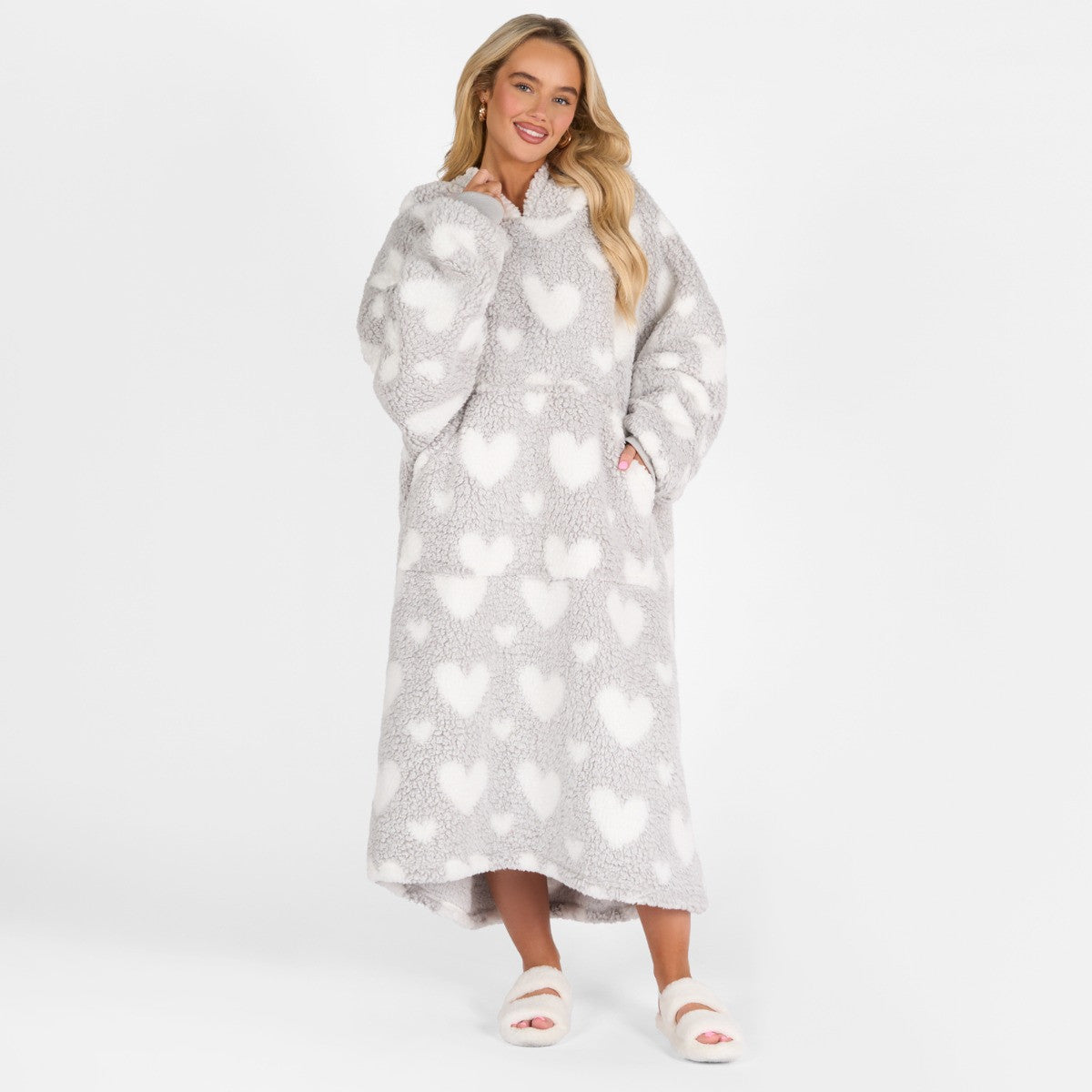 Adults Extra Long Heart Teddy Marl Hoodie Blanket - Charcoal 🇬🇧