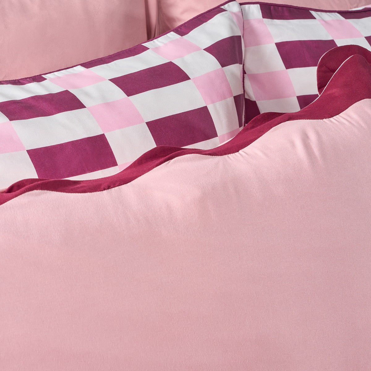 Scallop Edge Duvet Cover Set - Blush/Burgundy 🇬🇧
